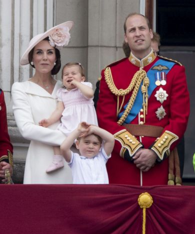 Настоящая королева: как Кейт Миддлтон изменилась за 8 лет брака