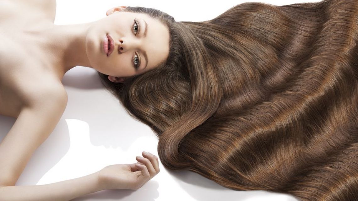 5 масел для волос, которые спасут от стрижки