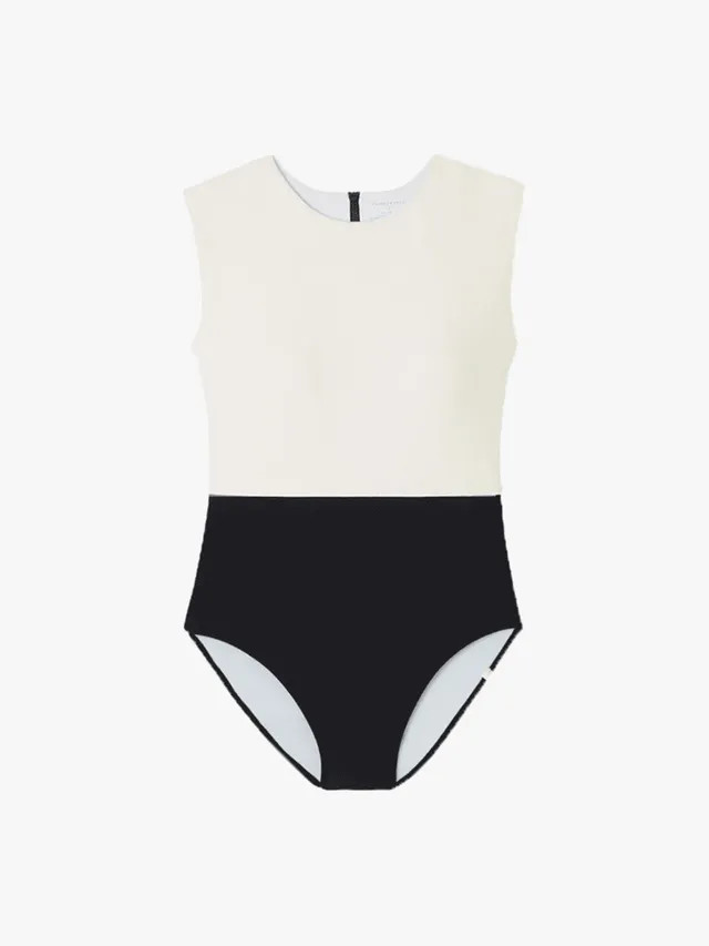 Мінімалістичні купальники 2026