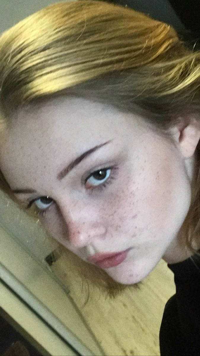 Тонкі брови 2026