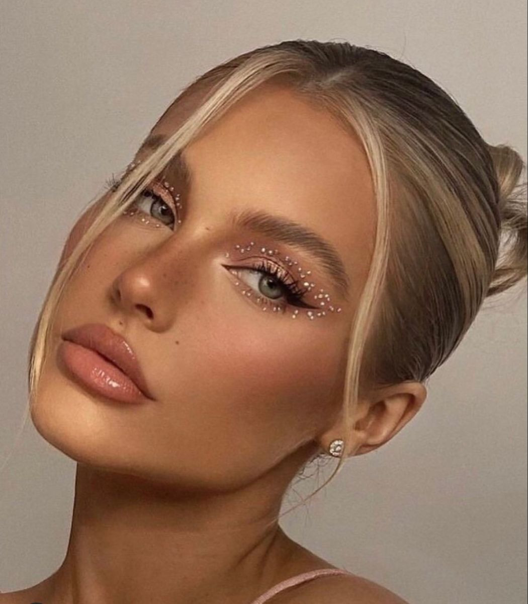 Як вибрати відтінок перламутрової помади