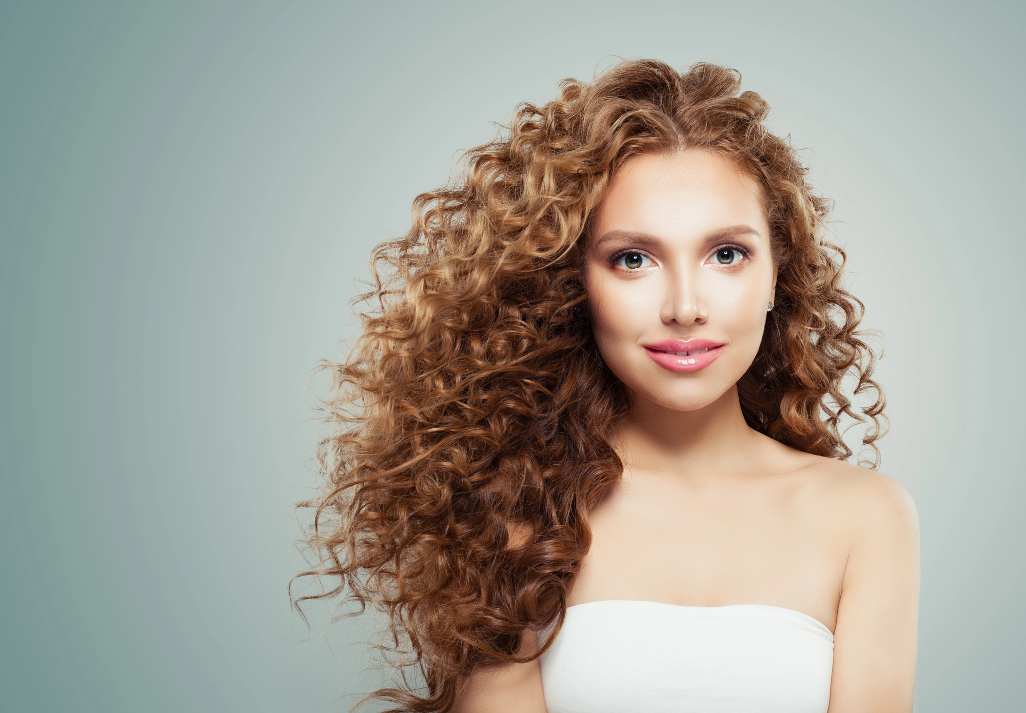 Коли краще стригти волосся у лютому