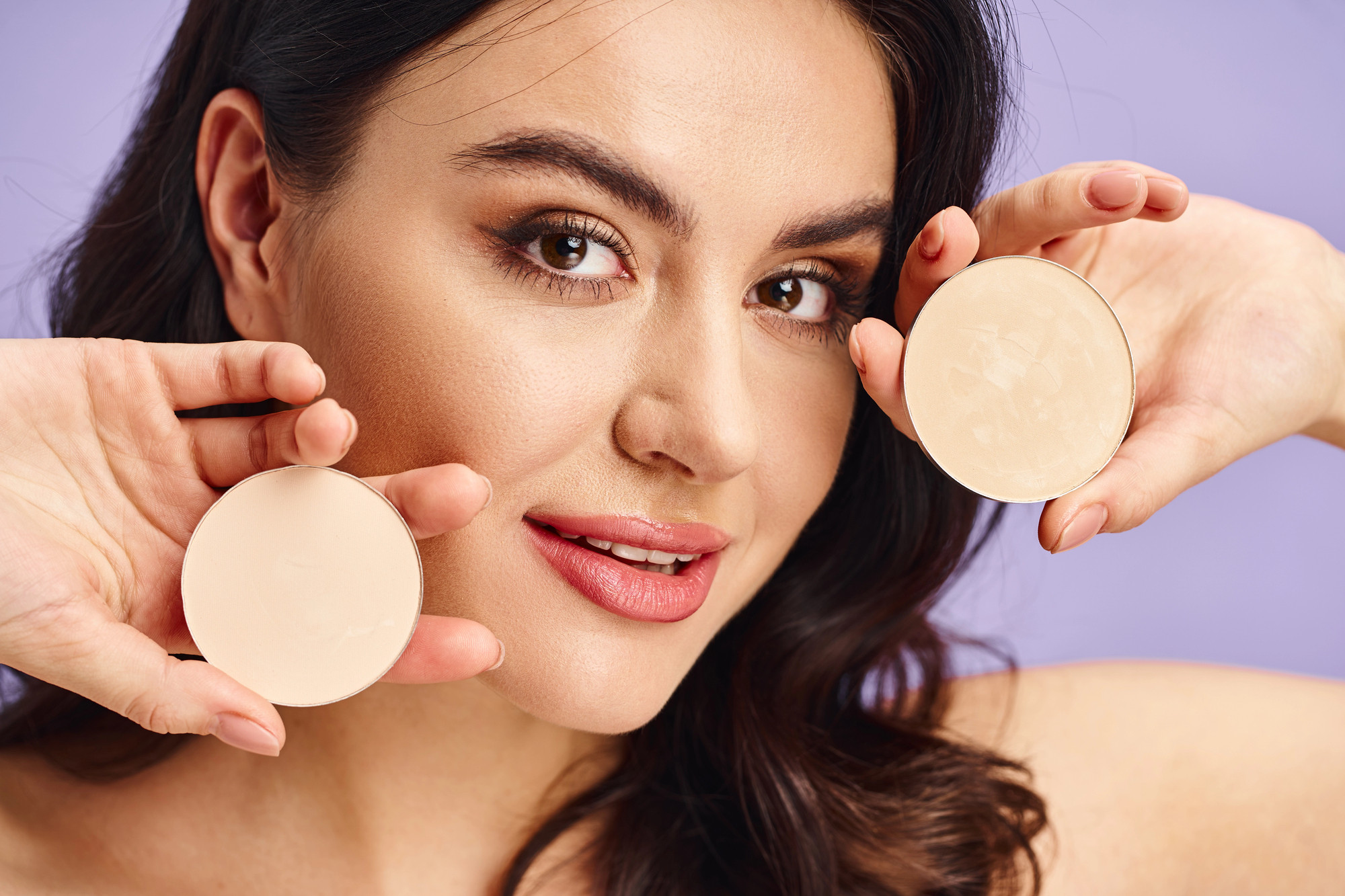 Як зробити кругле обличчя витонченішим