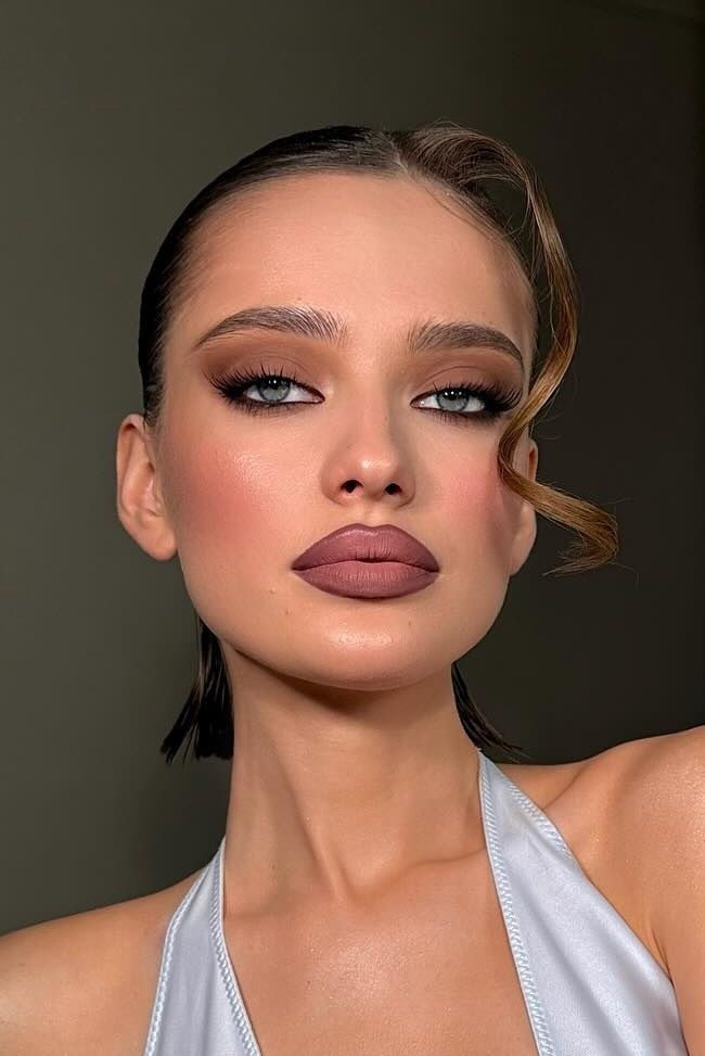 монохромний макіяж 2026