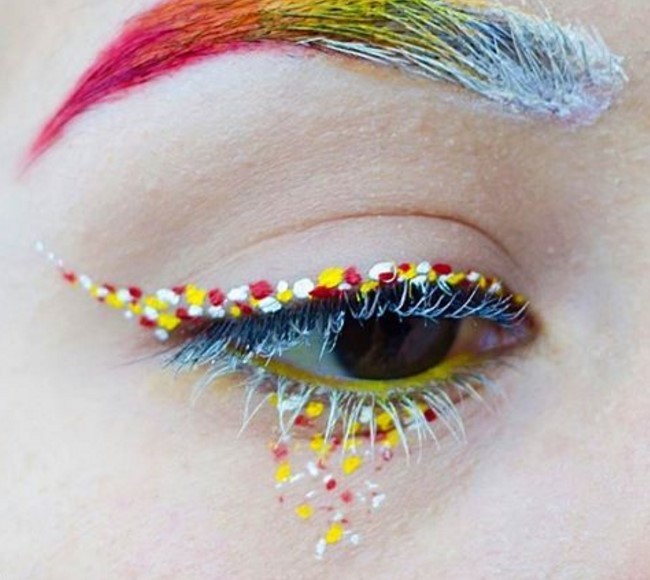 Какой макияж глаз стал новым трендом в Instagram (ФОТО)
