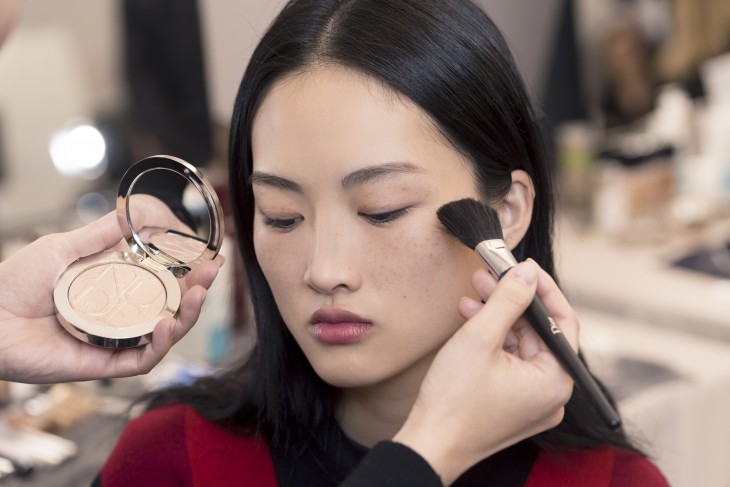 Как повторить макияж с показа Dior осень-зима 2017-2018 фото