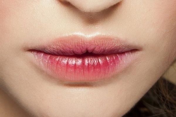 Эффект зацелованных губ