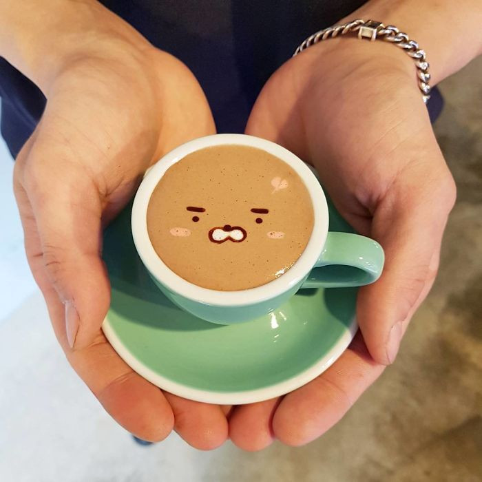 Рисунки на кофе Южная Корея фото