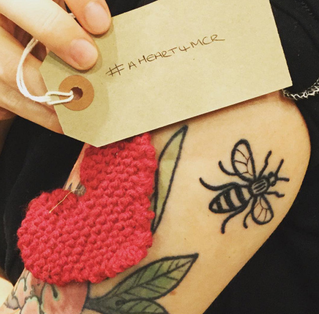Татуировки пчелы Манчестер