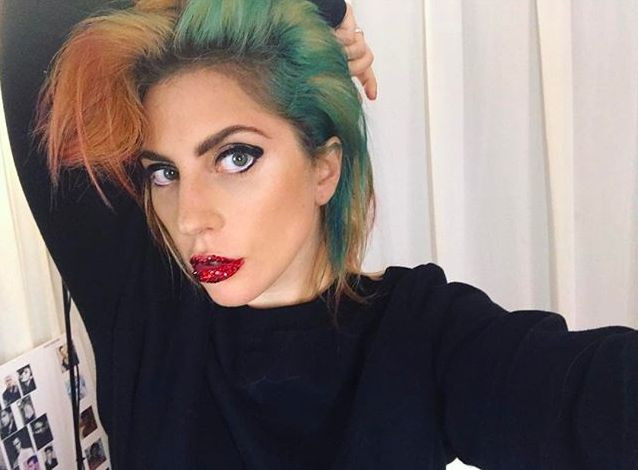 Леди Гага новый цвет волос