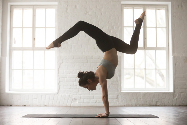 йога для начинающих упражнения