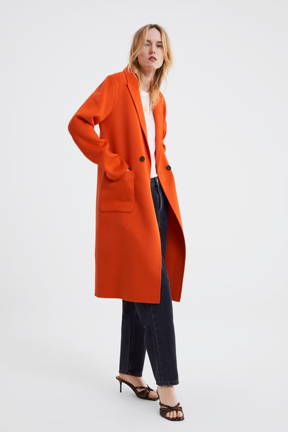Оранжевое пальто Zara