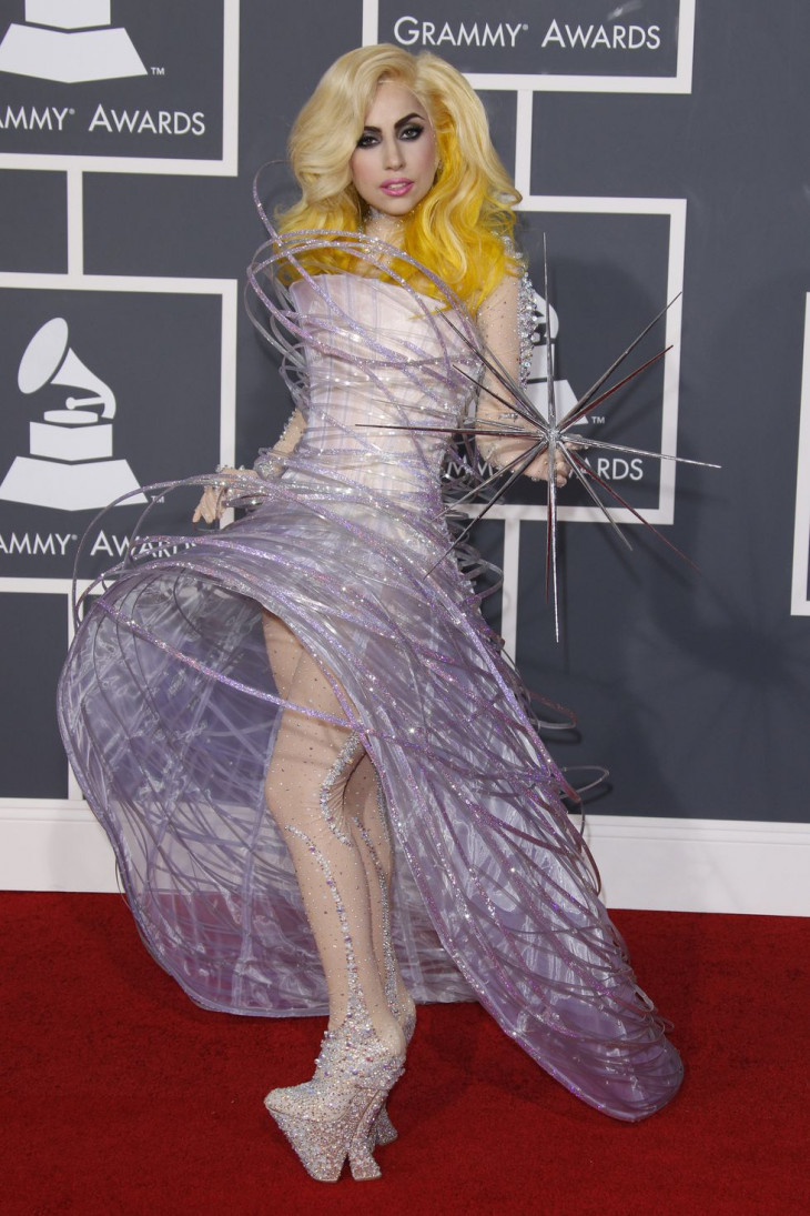 Леди Гага на Grammy Awards 2010