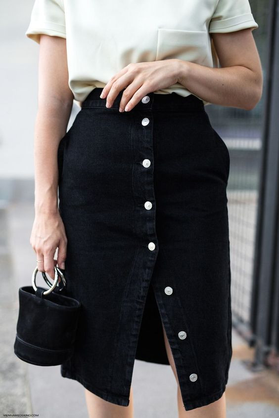 черная джинсовая юбка