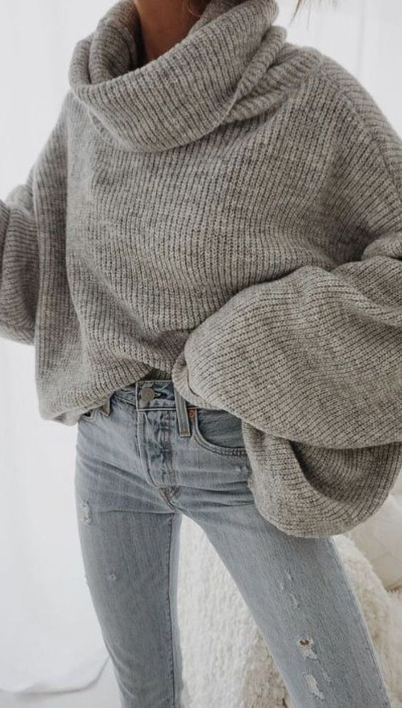джинсы и свитер